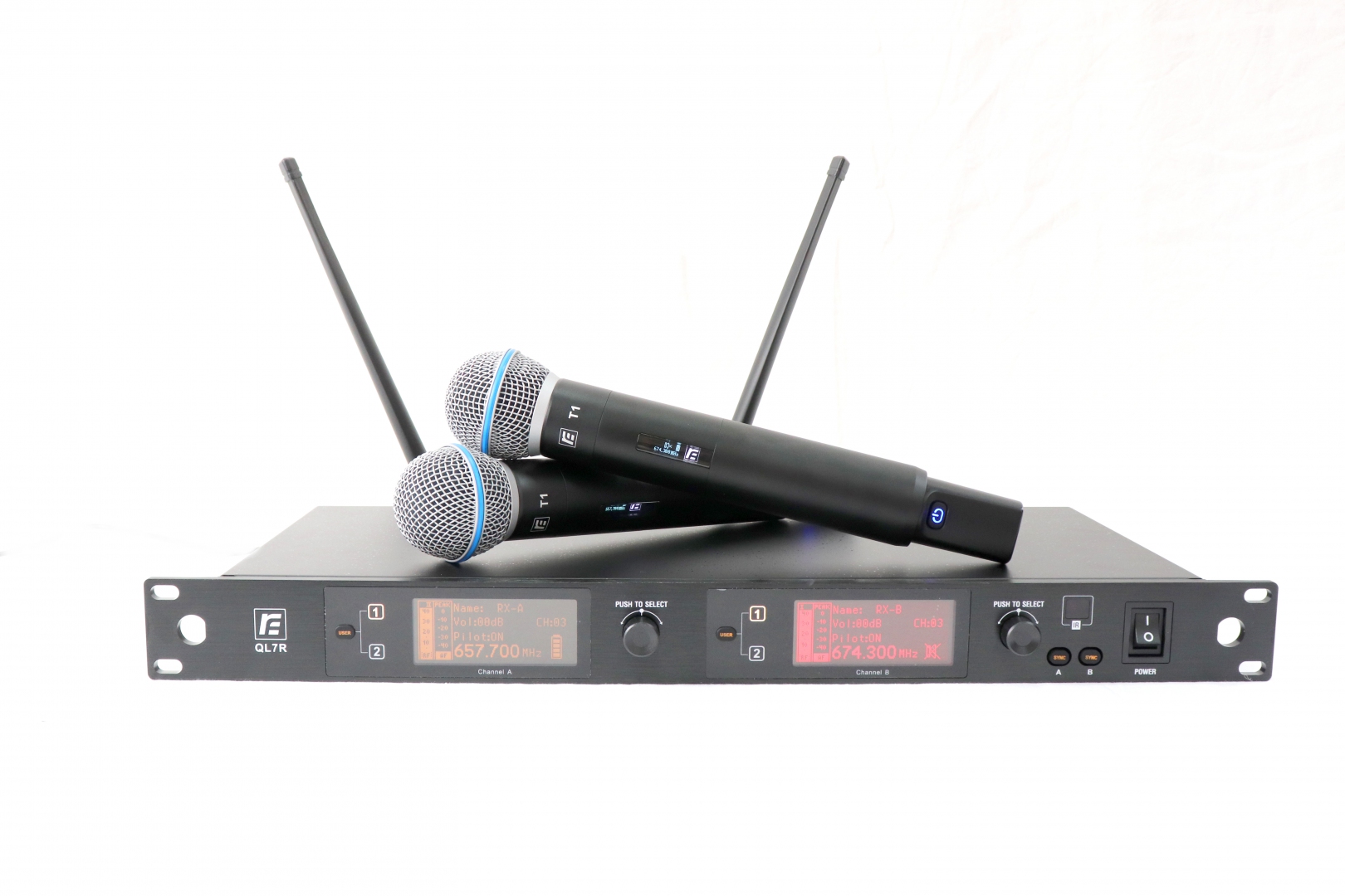 RFIntell QL7R/T1-A 651,800-683,400 МГц 2-канальная радиосистема с 2-мя ручными микрофонами в Карелии